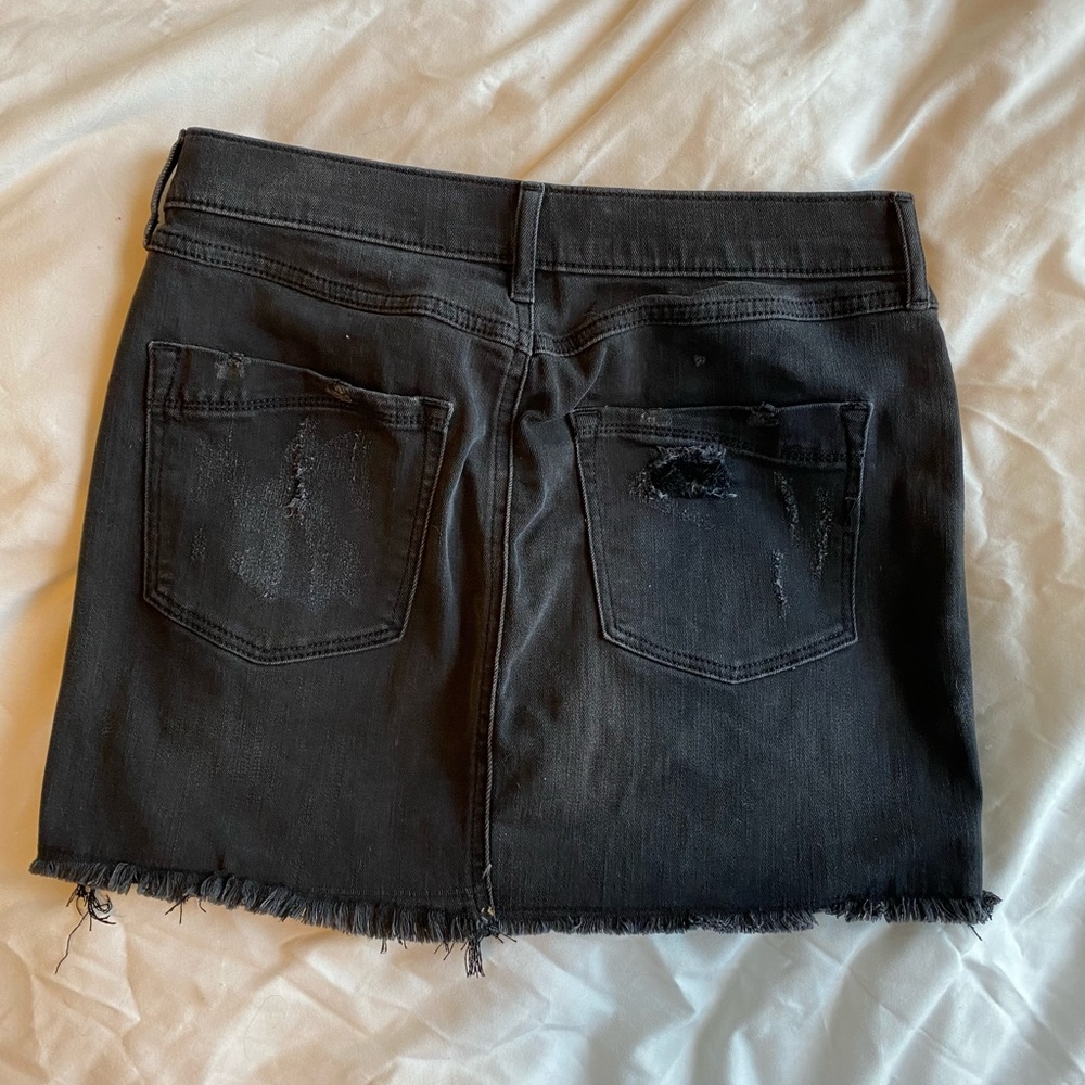 Express: straight mini mid-rise black skirt size 2 - Picture 4 of 4